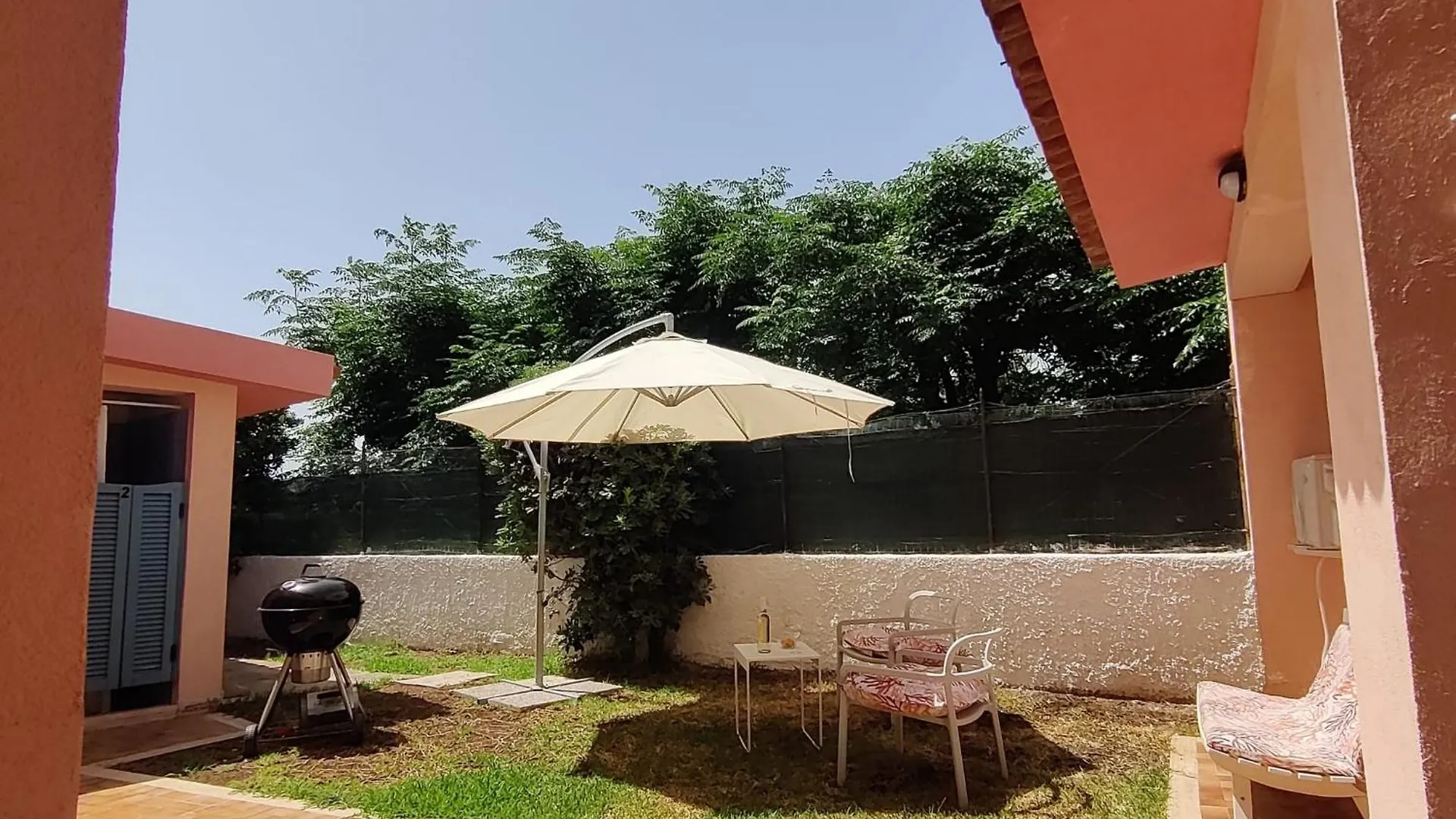 Pool Seaside Relais - Ville Ninfea, Marea, Rosa E Cassiopea Fontane Bianche Ferienhaus