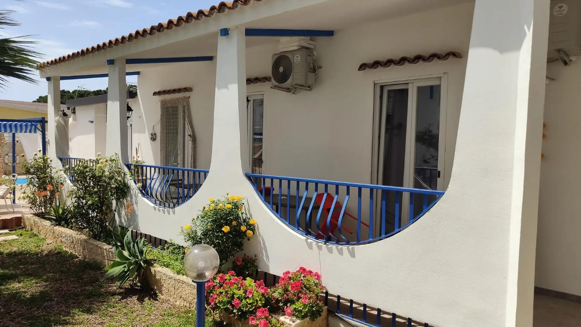 Holiday home Pool Seaside Relais - Ville Ninfea, Marea, Rosa E Cassiopea Fontane Bianche